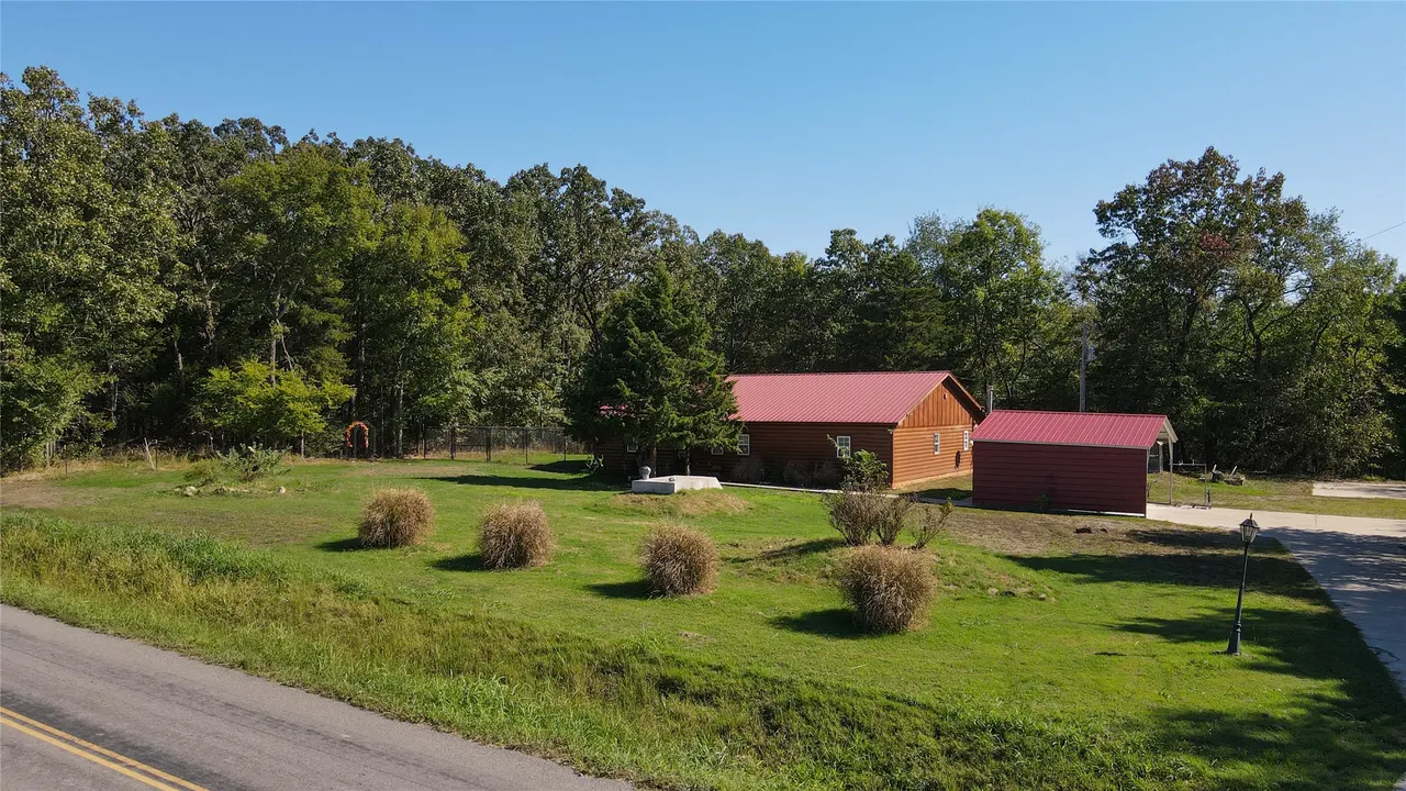 Photo 8 — 12992 W Killabrew Road, Hulbert, OK 74441
