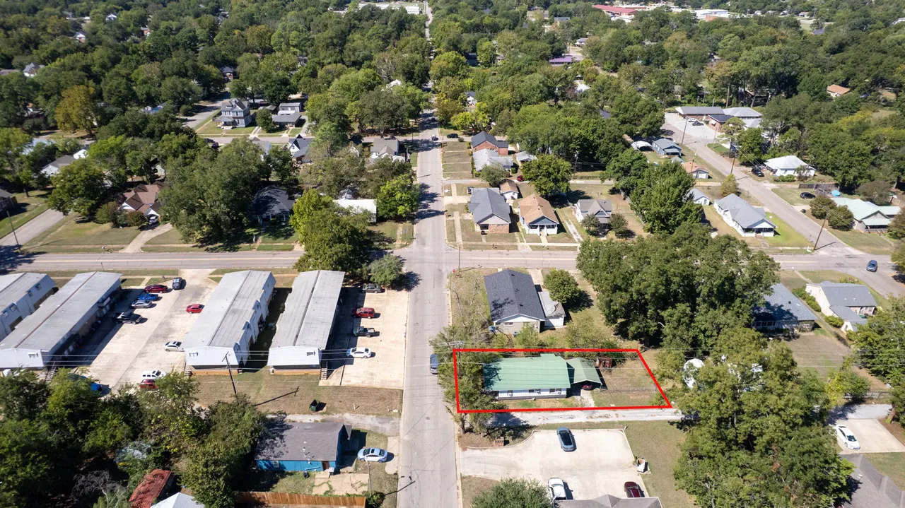 Photo 15 — 214 W Mulberry, Durant, OK 74701