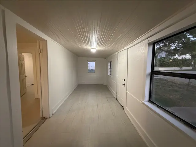 Photo 2 — 1903 W Easton Court, Tulsa, OK 74127