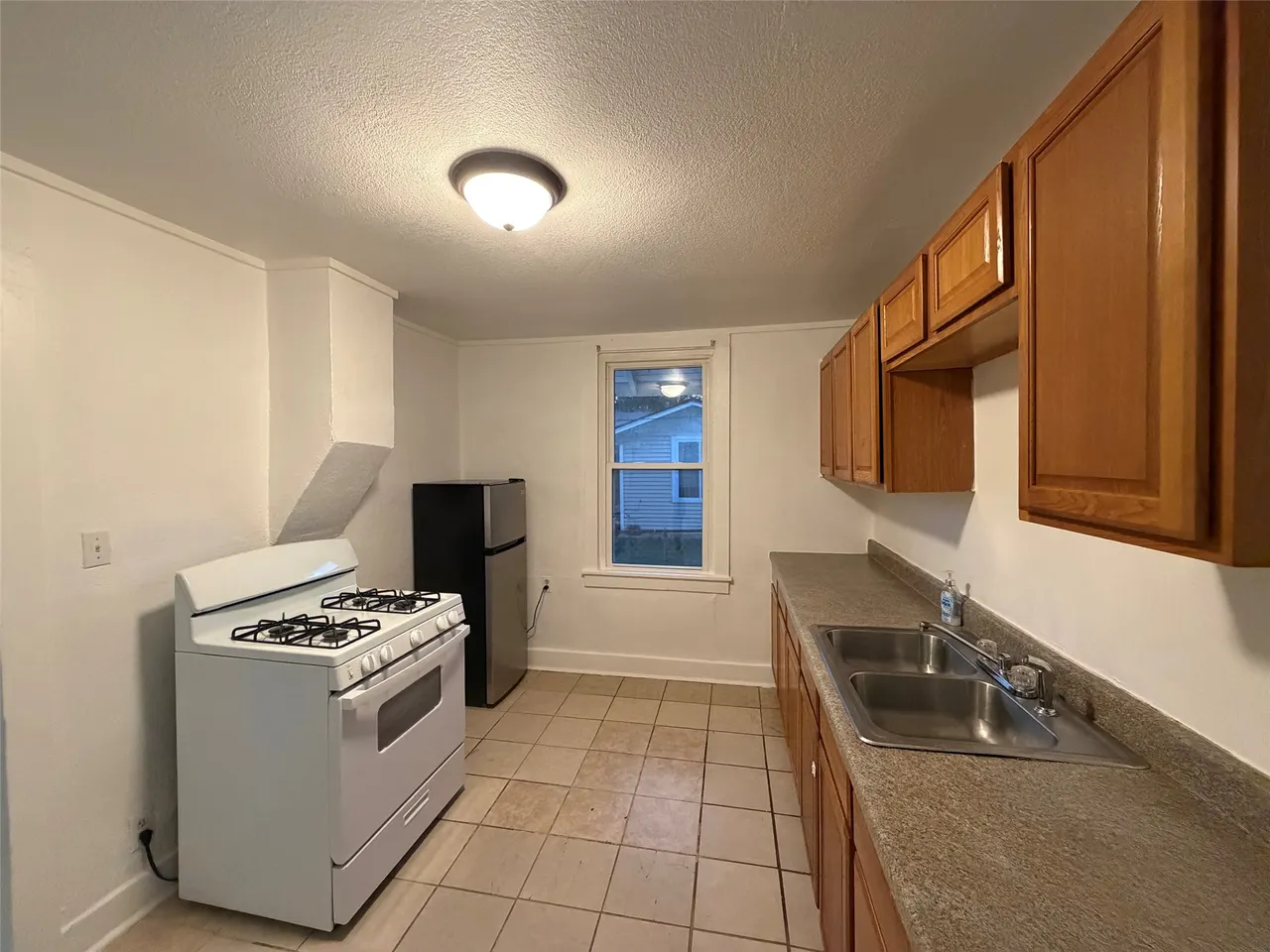 Photo 10 — 1903 W Easton Court, Tulsa, OK 74127