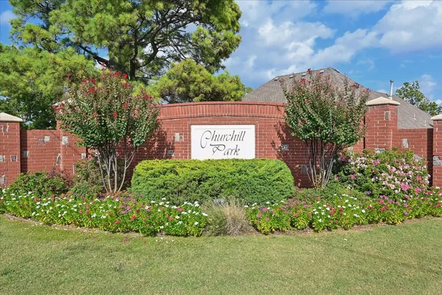 Photo 2 — 11617 S Primrose Court, Jenks, OK 74037