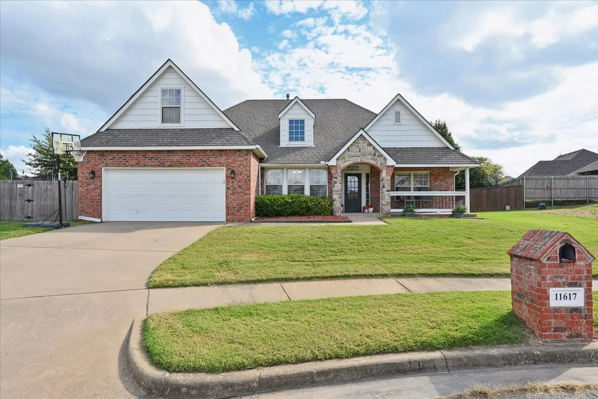Photo 3 — 11617 S Primrose Court, Jenks, OK 74037