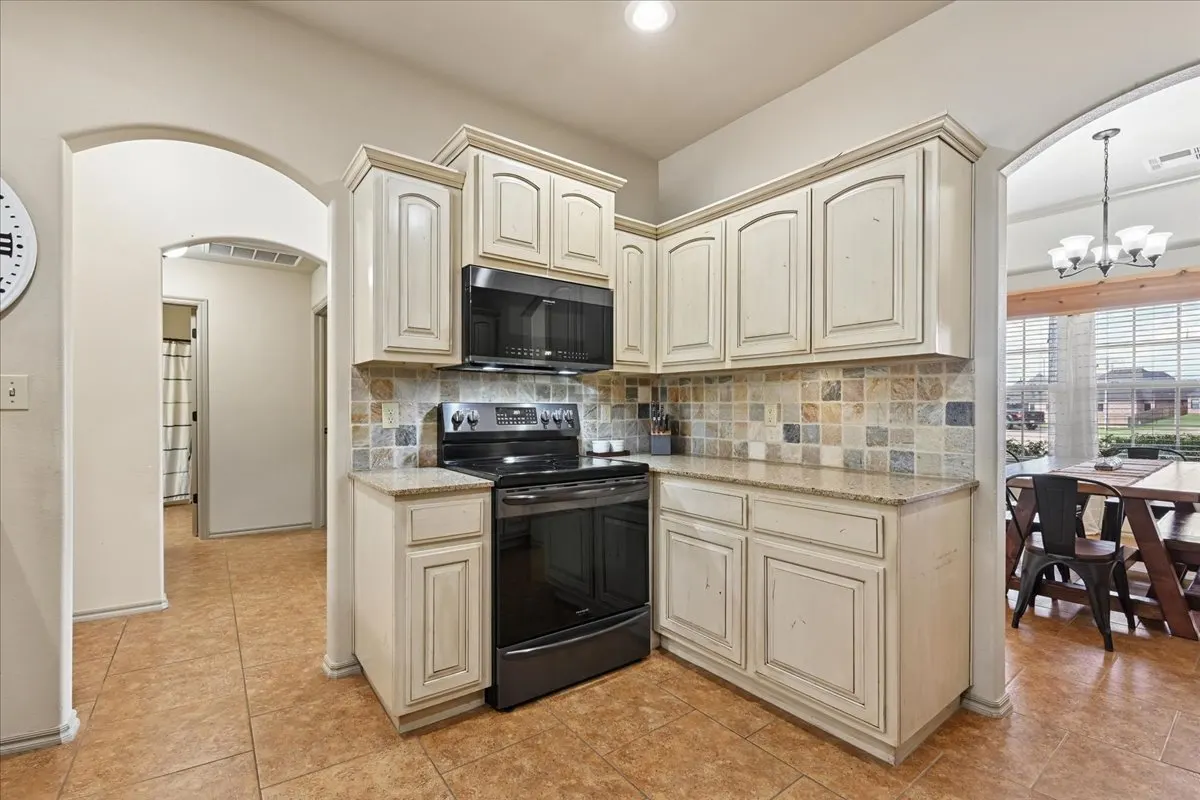 Photo 17 — 11617 S Primrose Court, Jenks, OK 74037