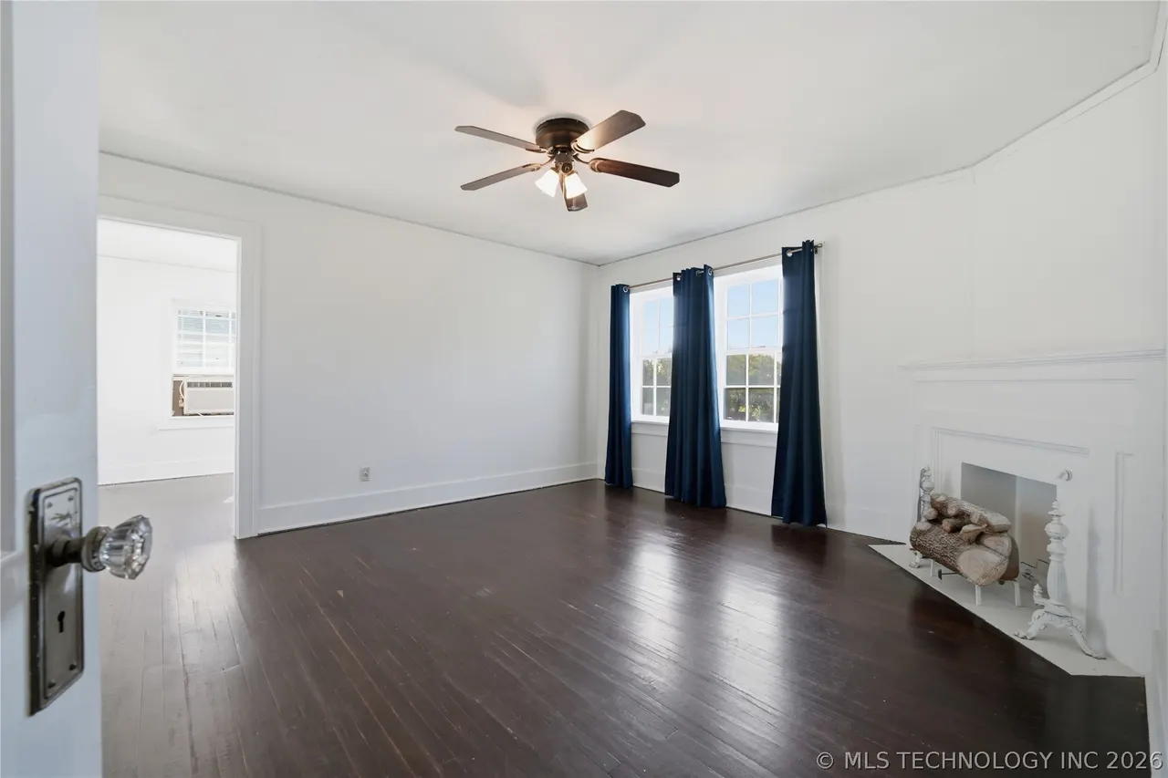 Photo 19 — 312 Country Club Drive, Holdenville, OK 74848