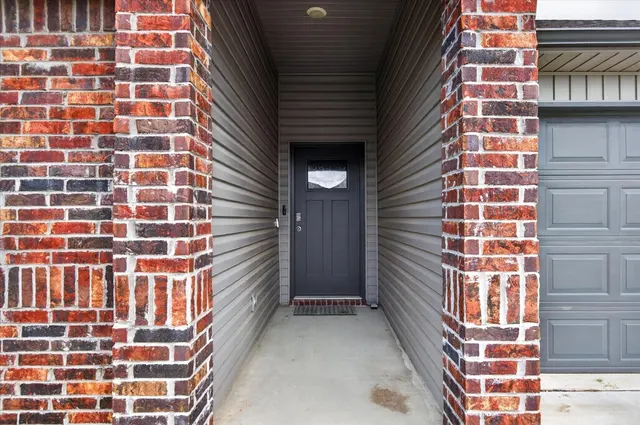 Photo 4 — 3210 SE Rushmore Street, Bartlesville, OK 74006