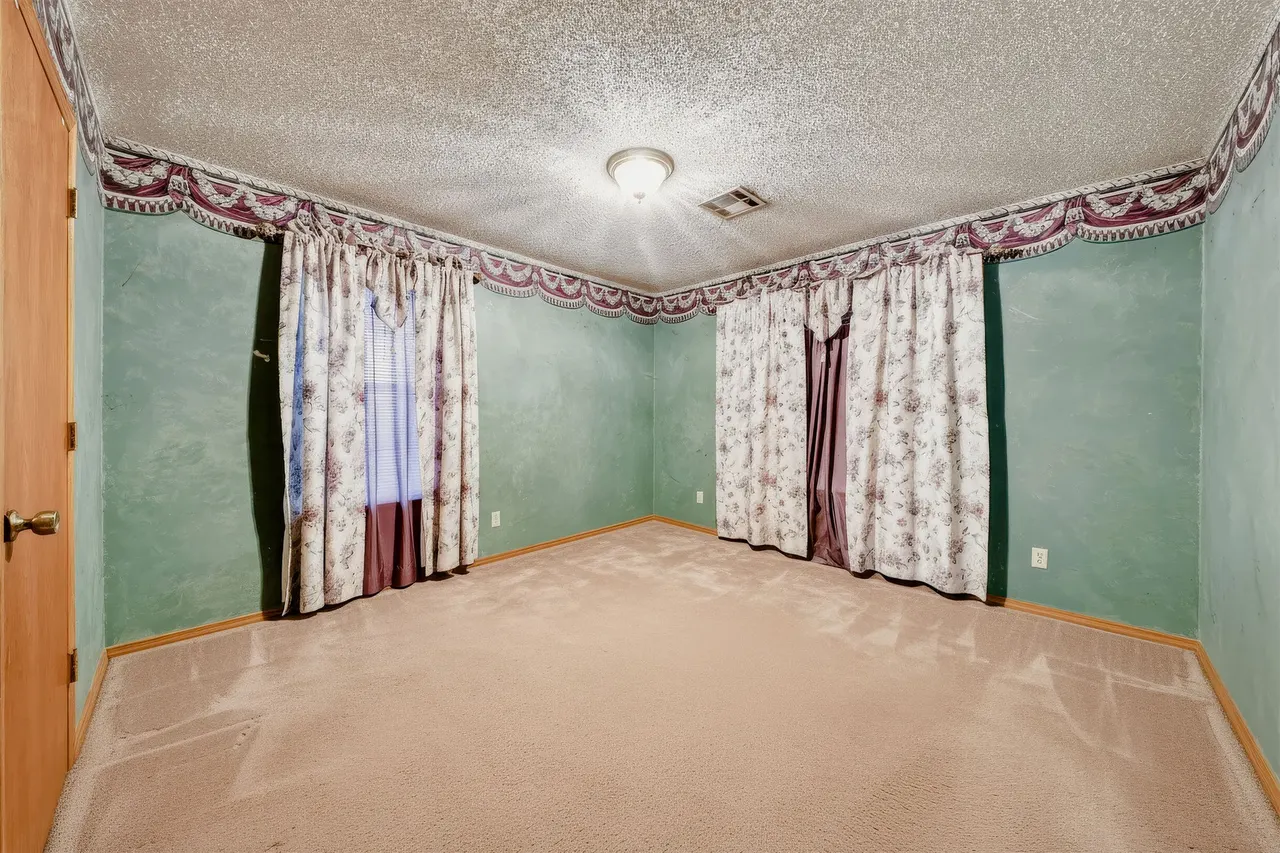 Photo 17 — 465583 Highway 141, Gans, OK 74936