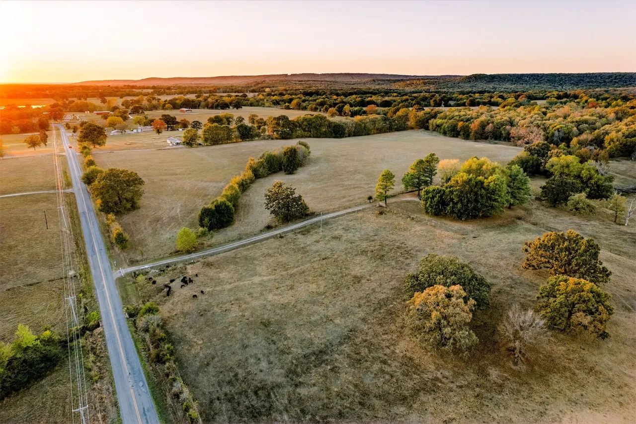 Photo 27 — 465583 Highway 141, Gans, OK 74936