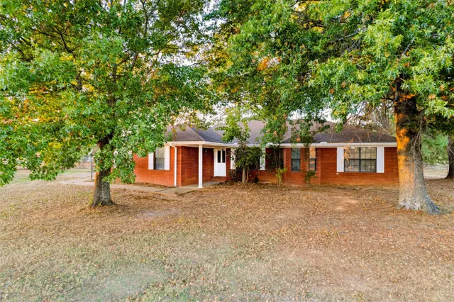Photo 5 — 465583 Highway 141, Gans, OK 74936