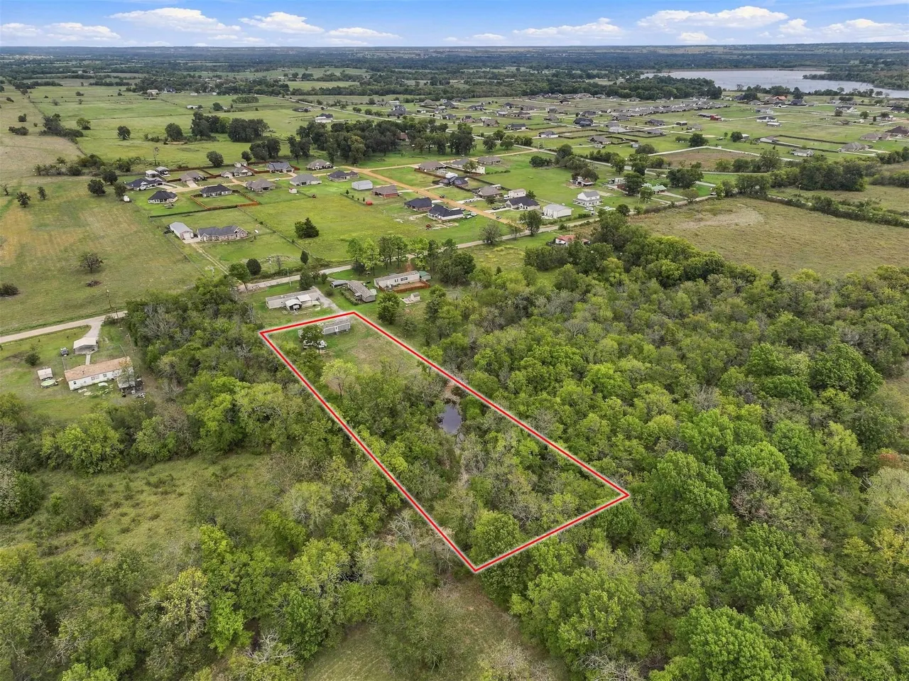 Photo 3 — 231 Forest Lane, Durant, OK 74701