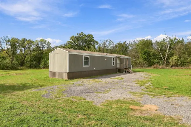 Photo 7 — 231 Forest Lane, Durant, OK 74701