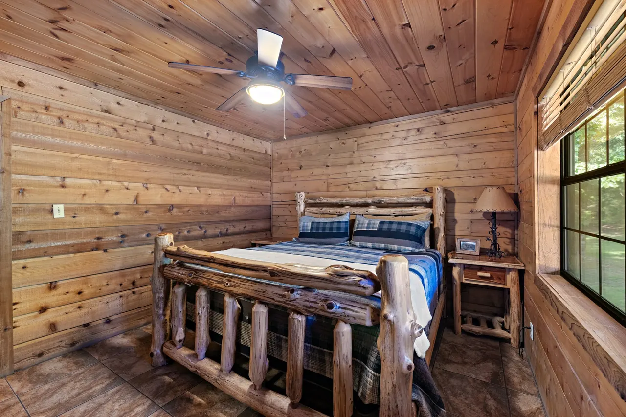 Photo 23 — 1602 Wyr #71400 Road, Broken Bow, OK 74728