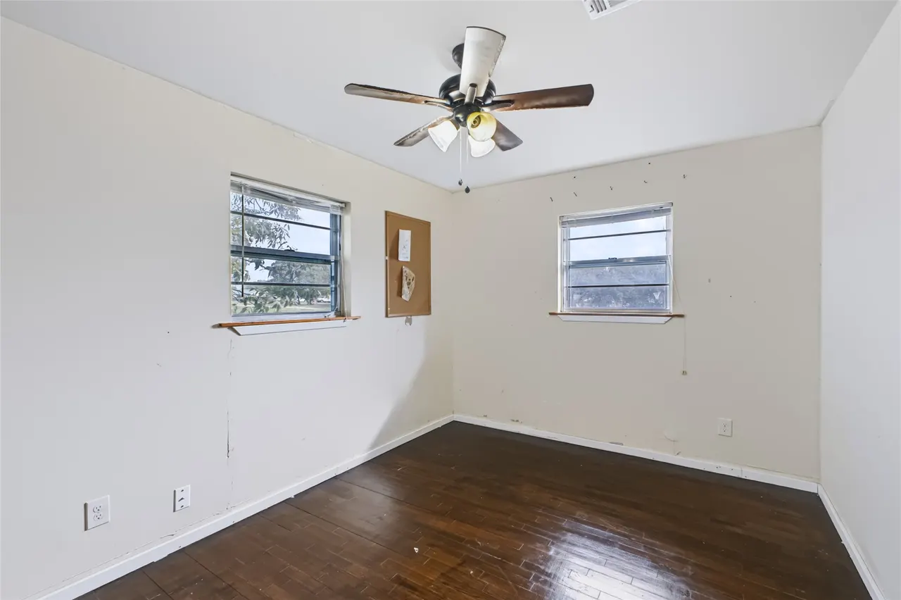 Photo 29 — 609 N Hyden Street, Stratford, OK 74872