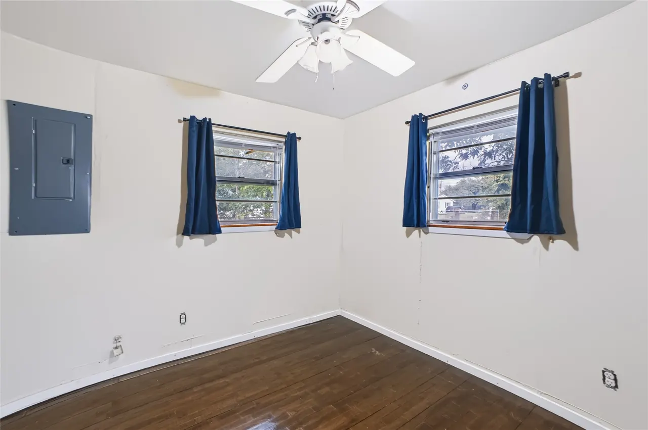Photo 31 — 609 N Hyden Street, Stratford, OK 74872