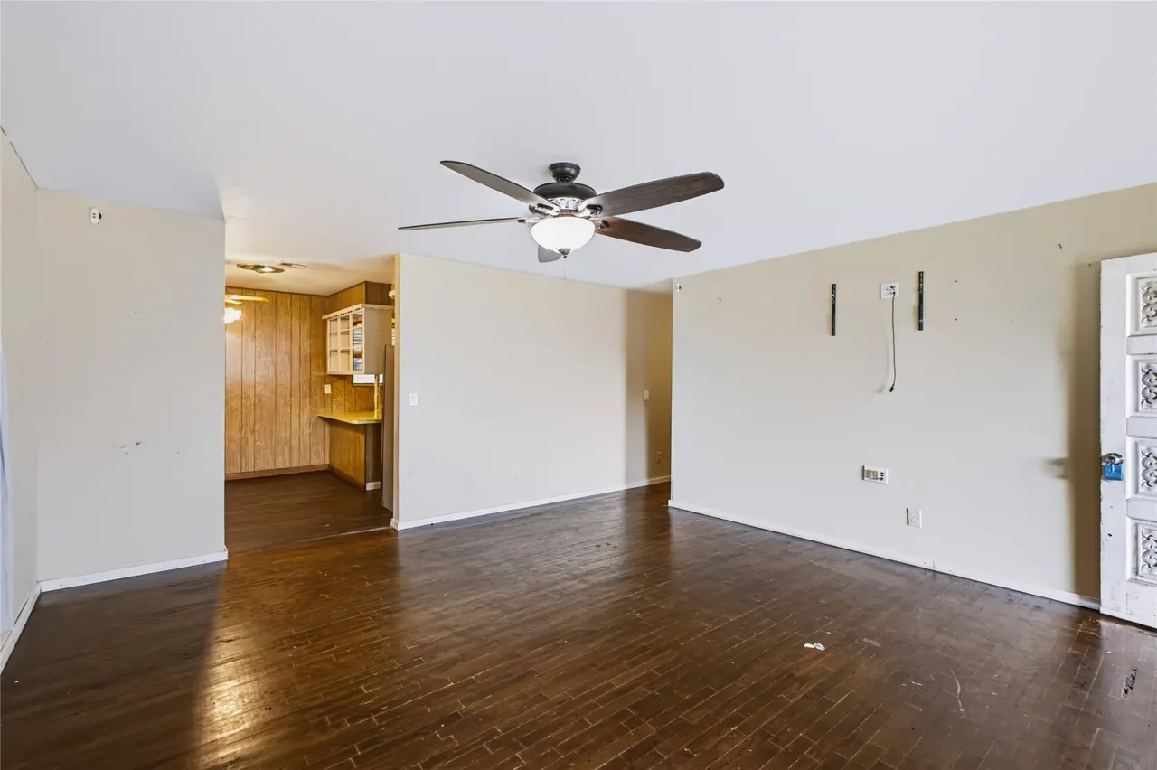Photo 10 — 609 N Hyden Street, Stratford, OK 74872