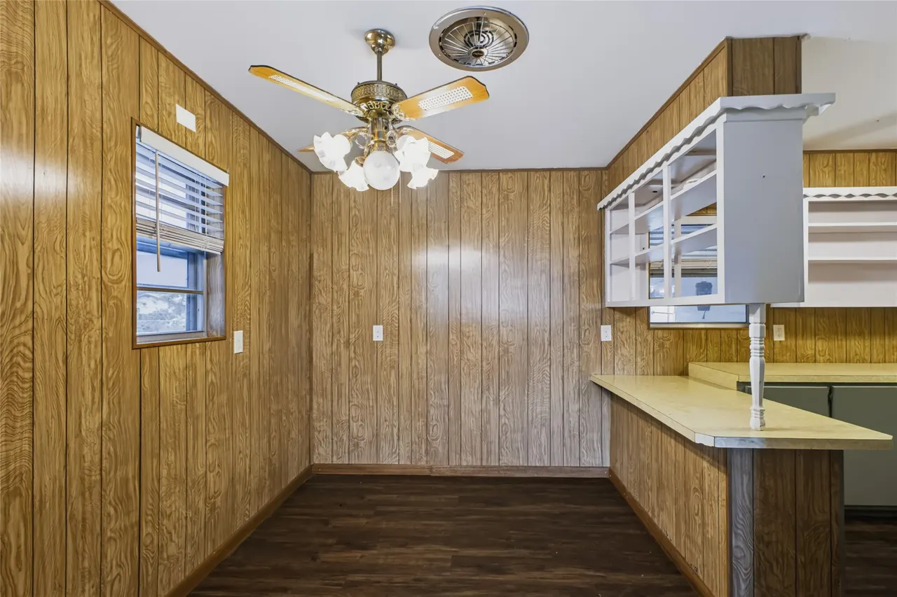 Photo 11 — 609 N Hyden Street, Stratford, OK 74872