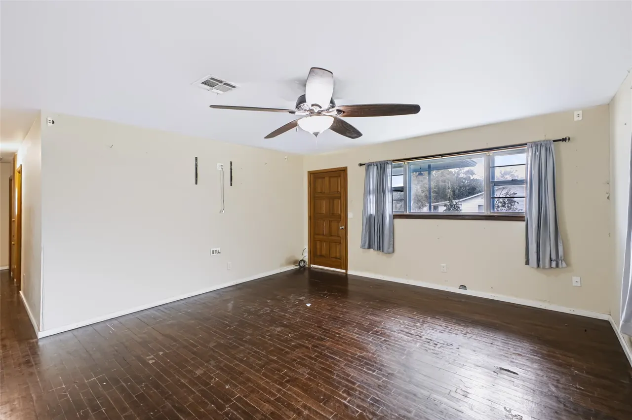 Photo 21 — 609 N Hyden Street, Stratford, OK 74872