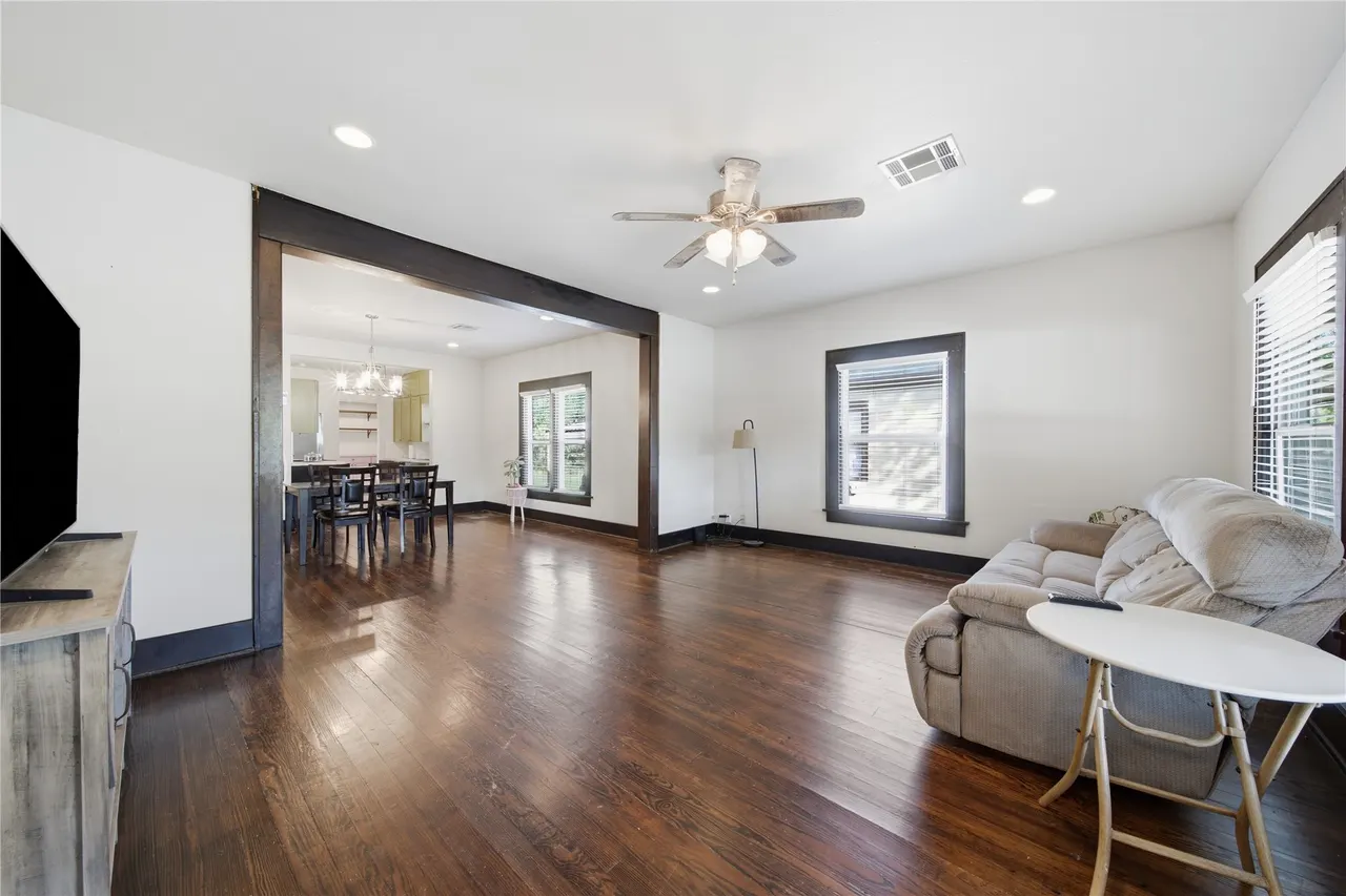 Photo 5 — 548 S Pine, Nowata, OK 74048