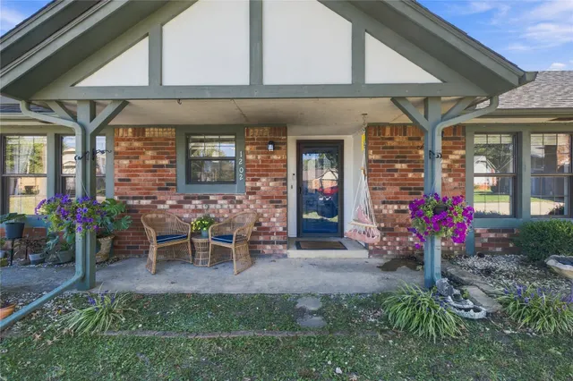 Photo 3 — 1202 Oklahoma Place, Claremore, OK 74017