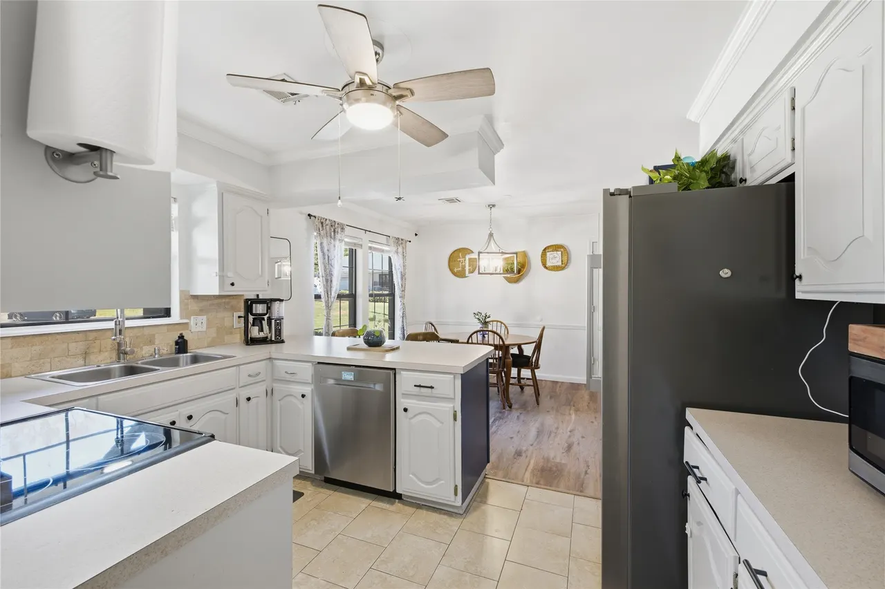 Photo 13 — 1202 Oklahoma Place, Claremore, OK 74017