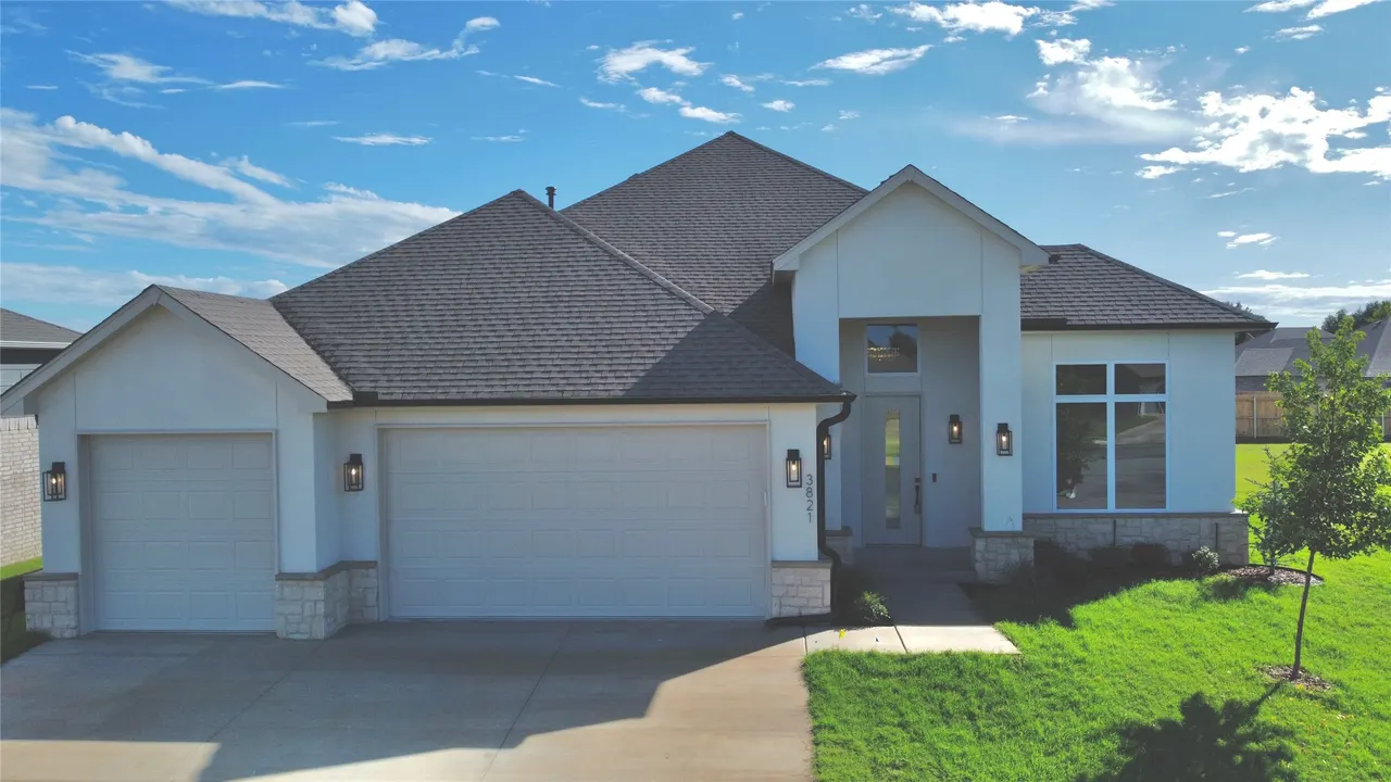 Front exterior — 3821 W Ithica Court, Broken Arrow, OK 74012