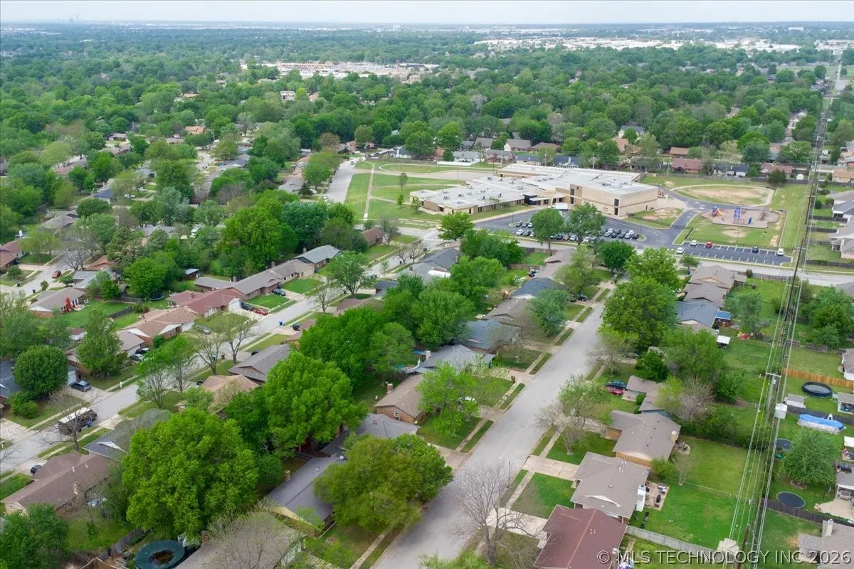 Photo 38 — 1666 S Pecan Avenue, Broken Arrow, OK 74011