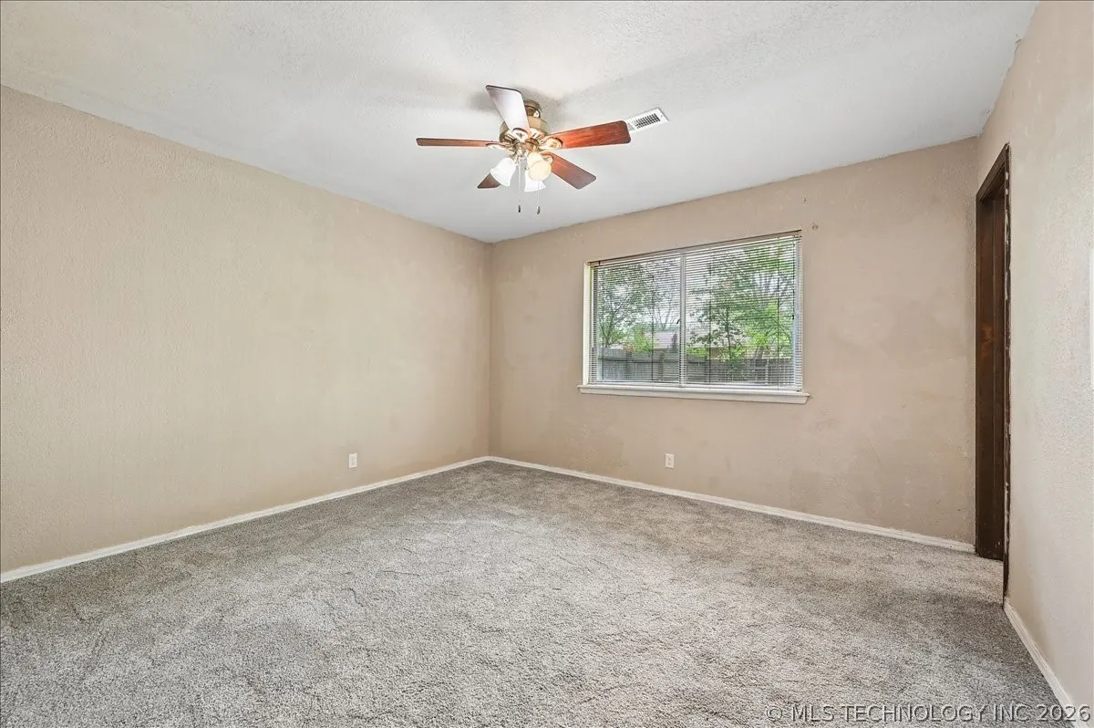 Photo 16 — 1666 S Pecan Avenue, Broken Arrow, OK 74011
