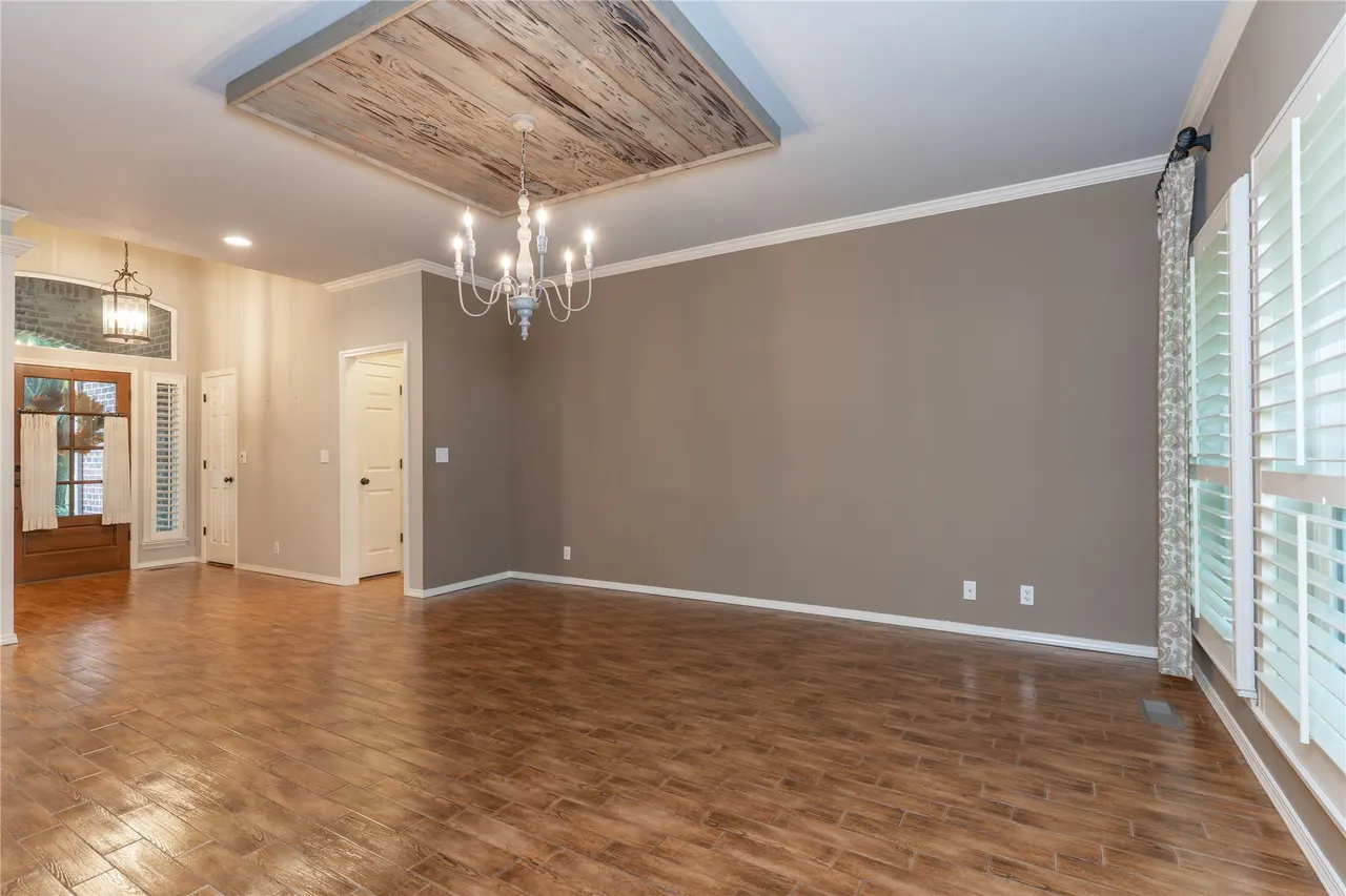 Photo 5 — 5410 E 109th Place, Tulsa, OK 74137
