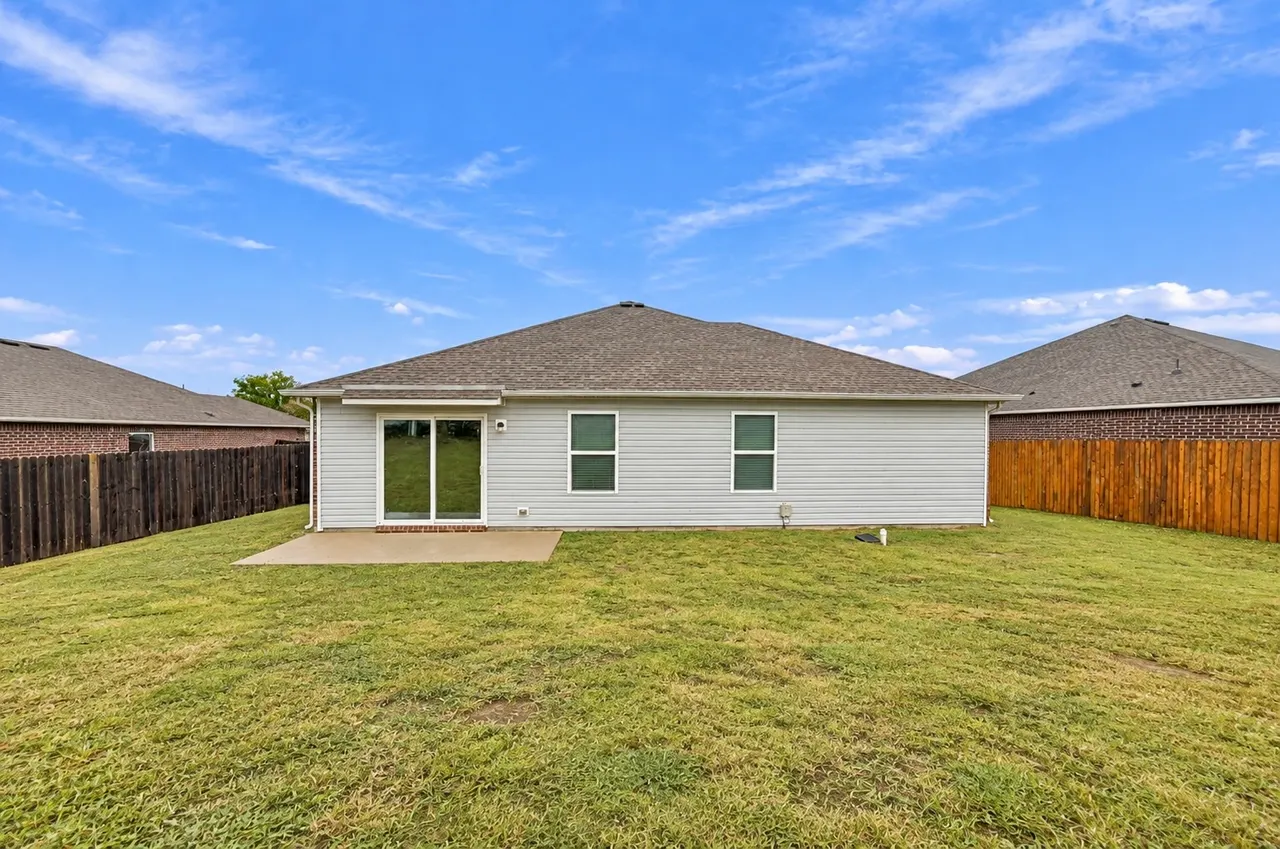 Photo 24 — 2005 Orchid Lane, Claremore, OK 74019