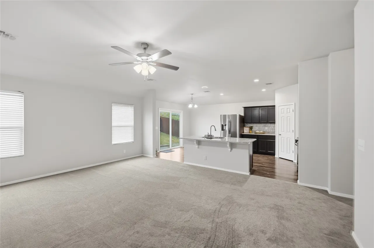 Photo 4 — 2005 Orchid Lane, Claremore, OK 74019