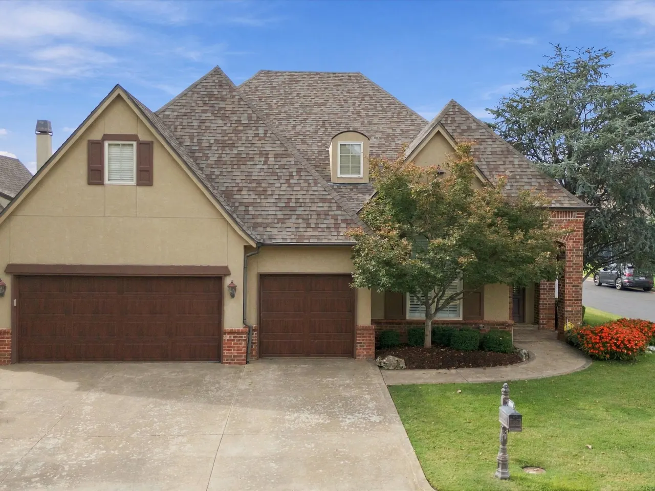 Front exterior — 9506 E 109th Street, Tulsa, OK 74133