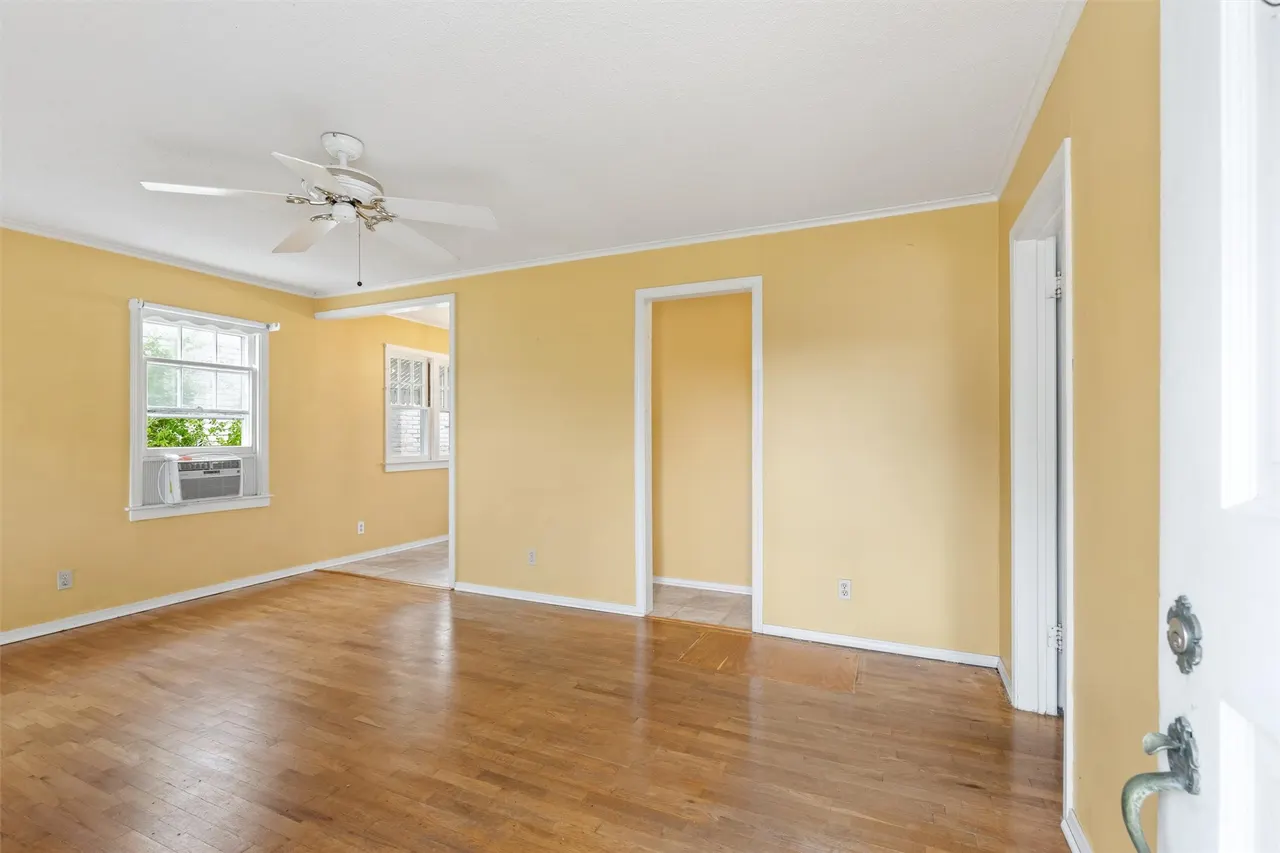 Photo 2 — 604 Mill, Bartlesville, OK 74003