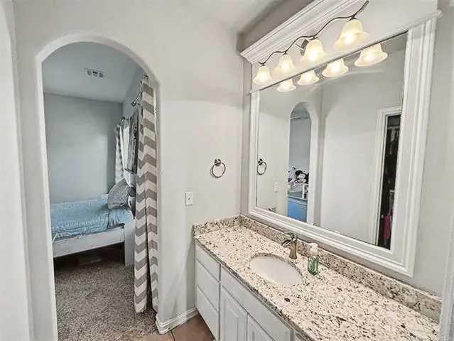 Photo 11 — 2327 Summerset Point, Tahlequah, OK 74464