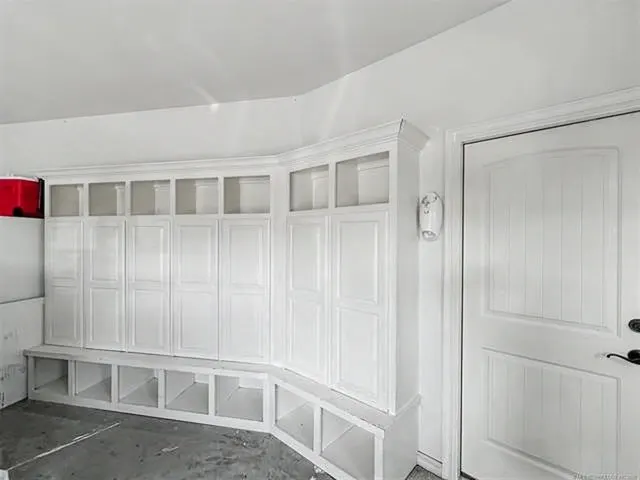 Photo 23 — 2327 Summerset Point, Tahlequah, OK 74464