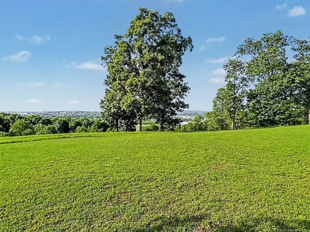 Photo 31 — 2327 Summerset Point, Tahlequah, OK 74464