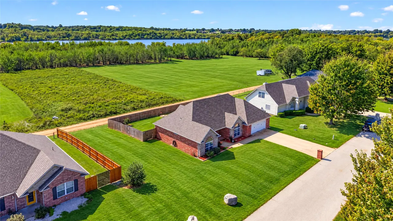 Photo 29 — 1804 Estates Drive, Grove, OK 74344