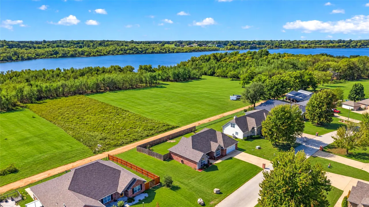 Photo 17 — 1804 Estates Drive, Grove, OK 74344