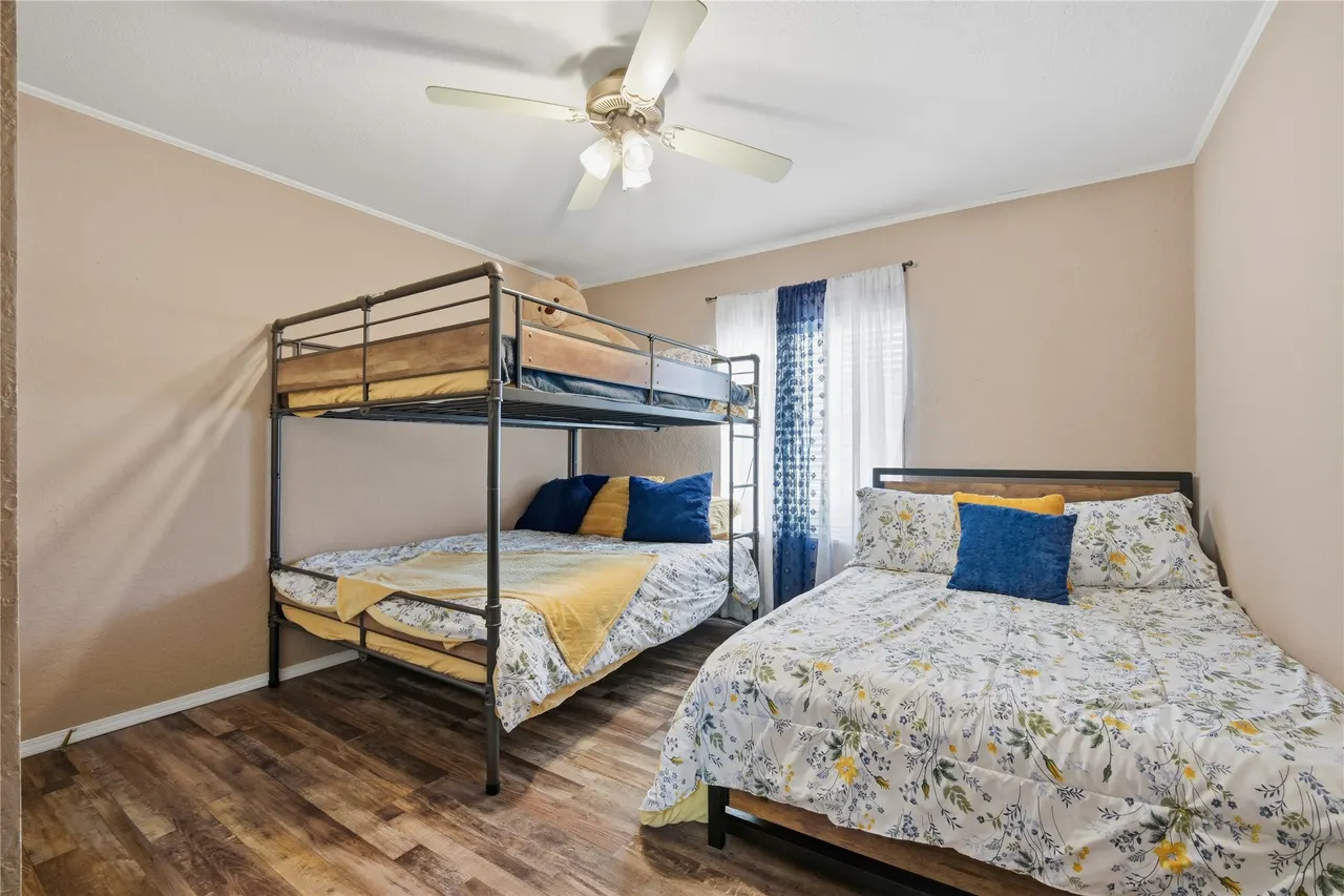 Photo 26 — 602 Labrea, Sulphur, OK 73086