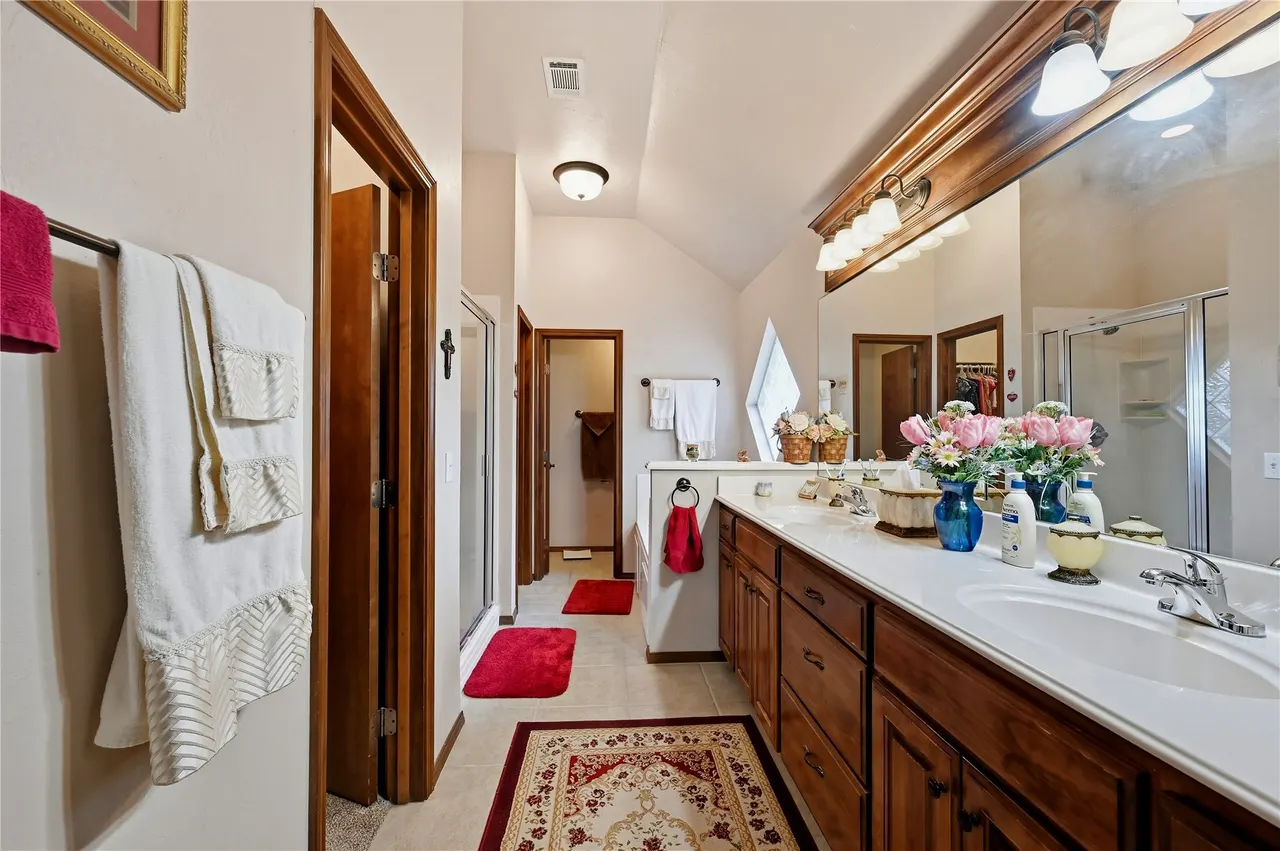 Photo 9 — 5714 Remington Circle S, Durant, OK 74701