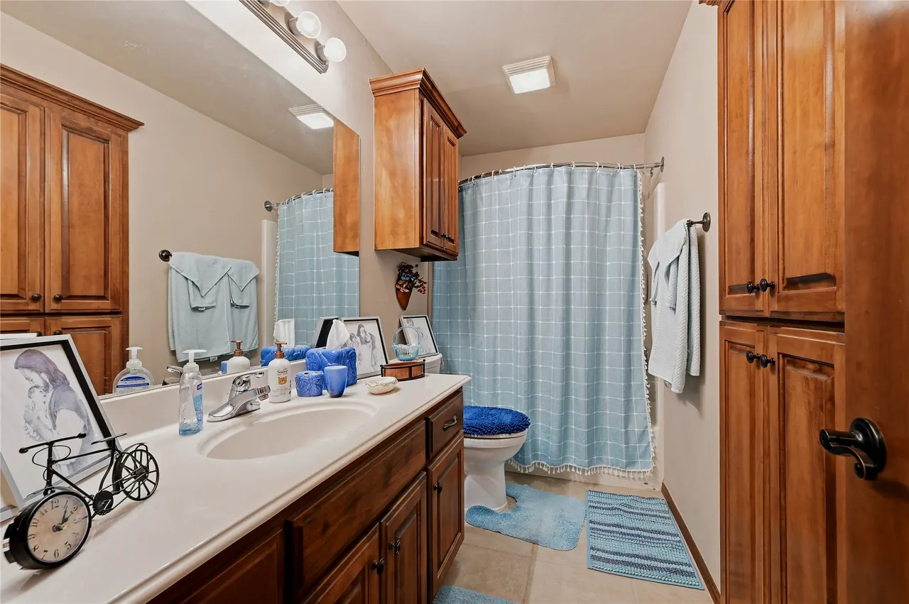 Photo 11 — 5714 Remington Circle S, Durant, OK 74701