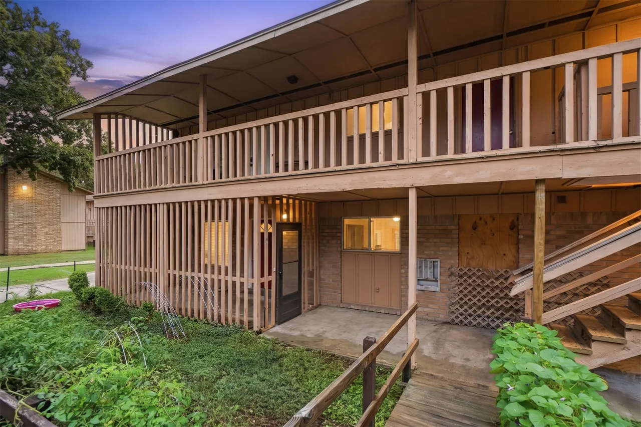 Front exterior — 4807 S Utica Avenue 4807B, Tulsa, OK 74105