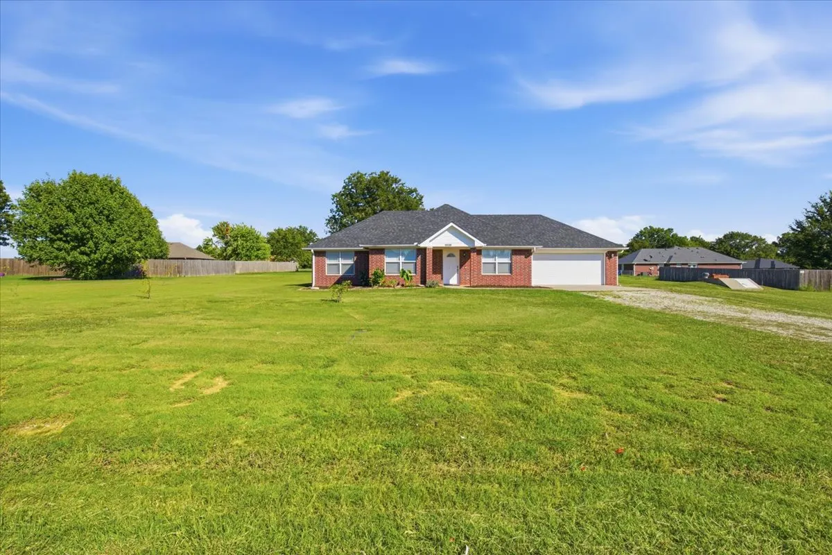 Photo 2 — 15598 County Road 3536 Road, Ada, OK 74820