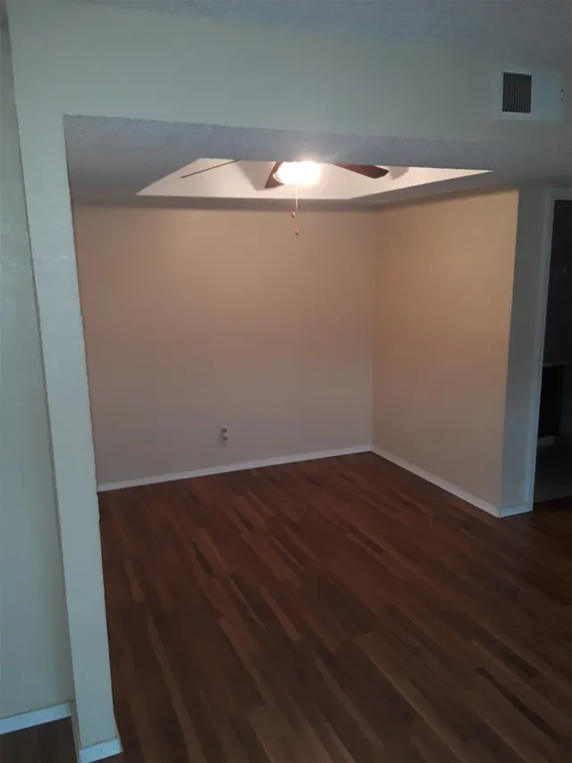 Photo 5 — 6608 S Zunis Avenue 4D5, Tulsa, OK 74136