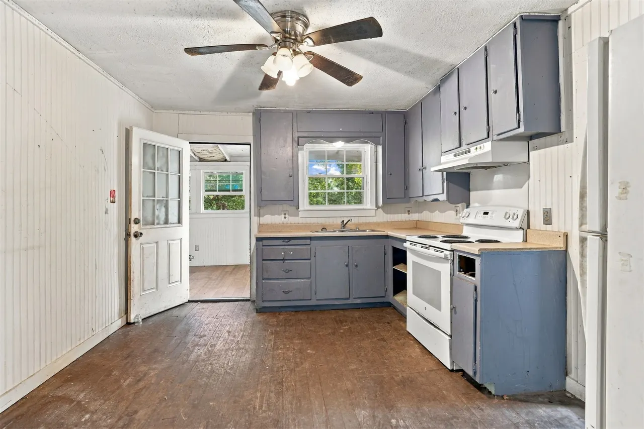 Photo 6 — 20 Third, Mead, OK 73449