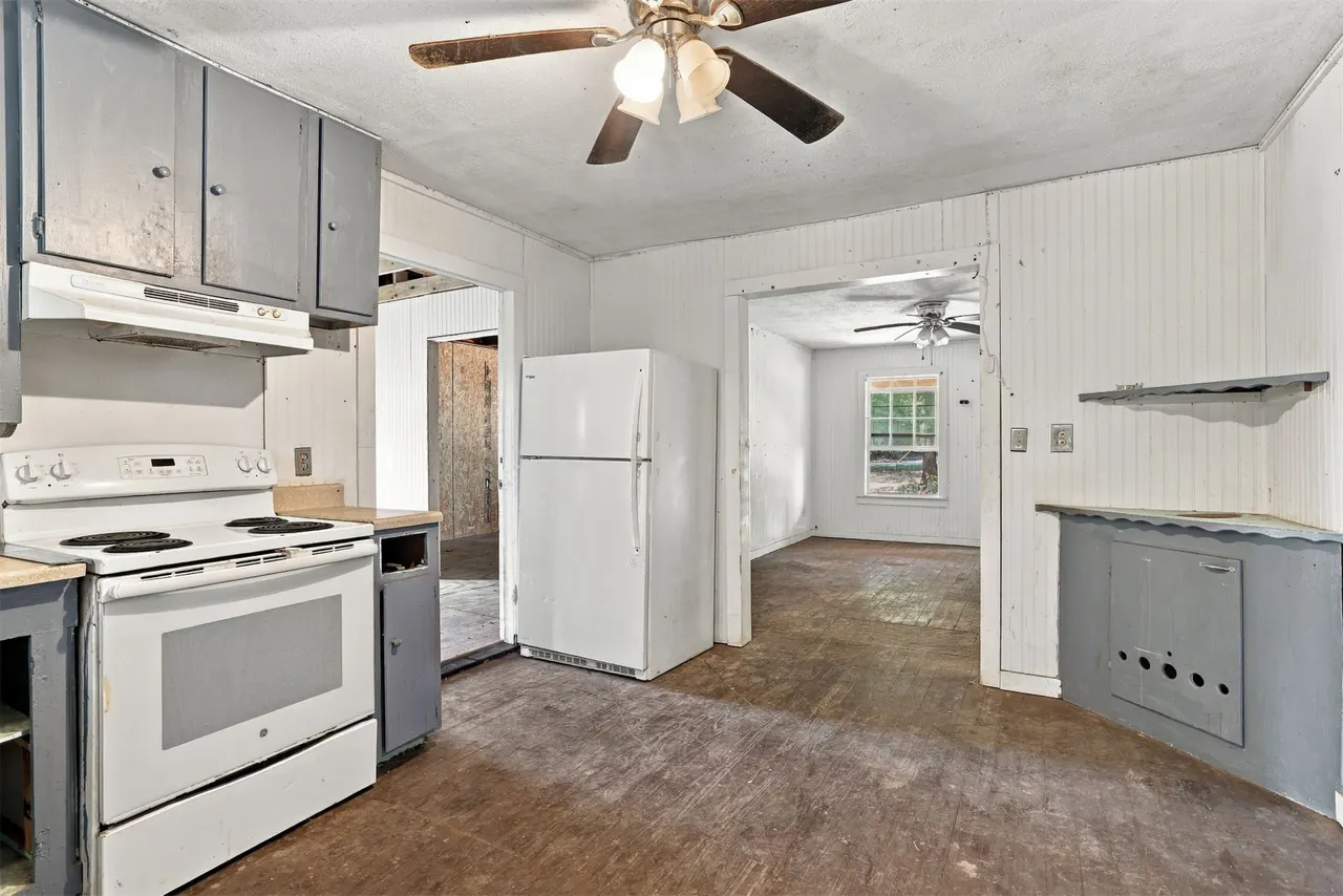 Photo 7 — 20 Third, Mead, OK 73449
