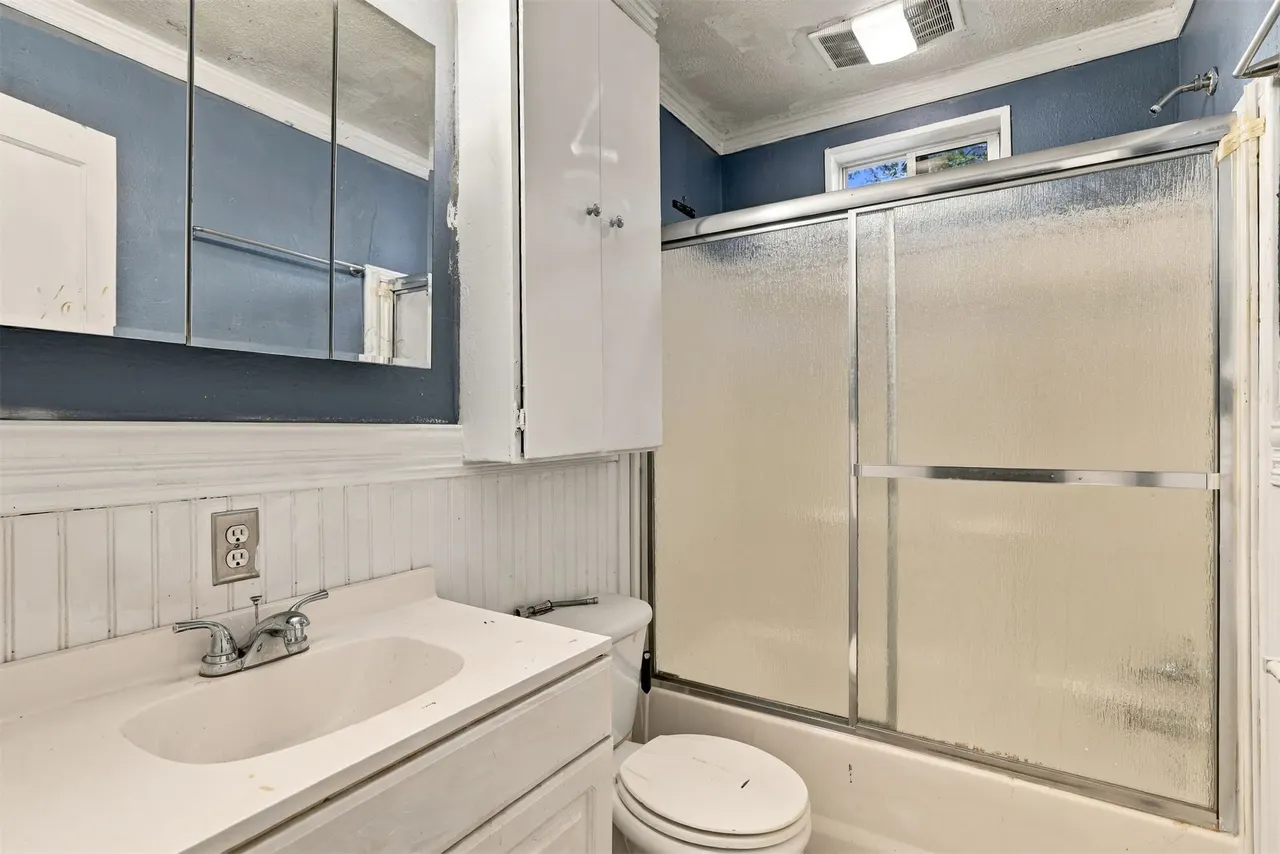 Photo 10 — 20 Third, Mead, OK 73449