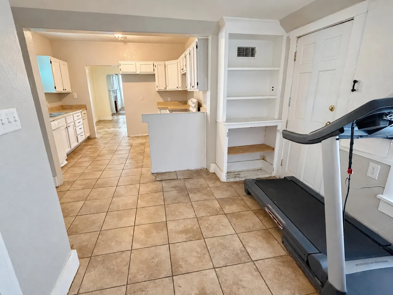 Photo 6 — 415 I SW, Ardmore, OK 73401