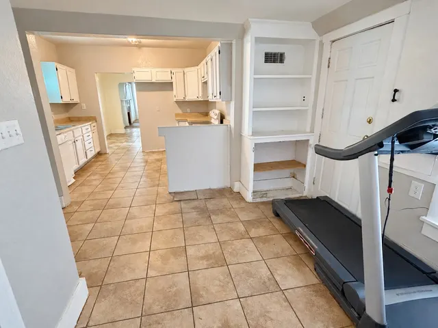 Photo 6 — 415 I SW, Ardmore, OK 73401