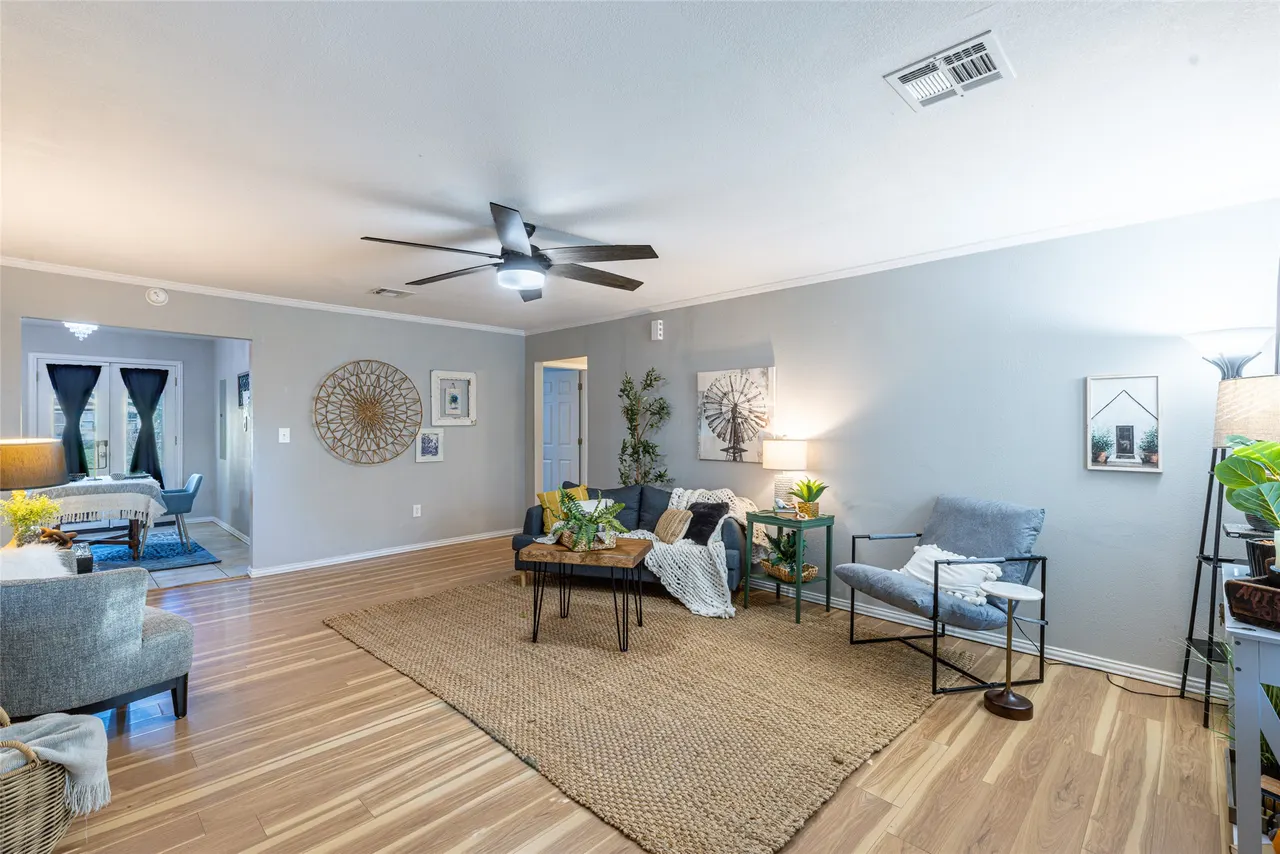 Photo 3 — 411 N Rowe Street, Pryor, OK 74361
