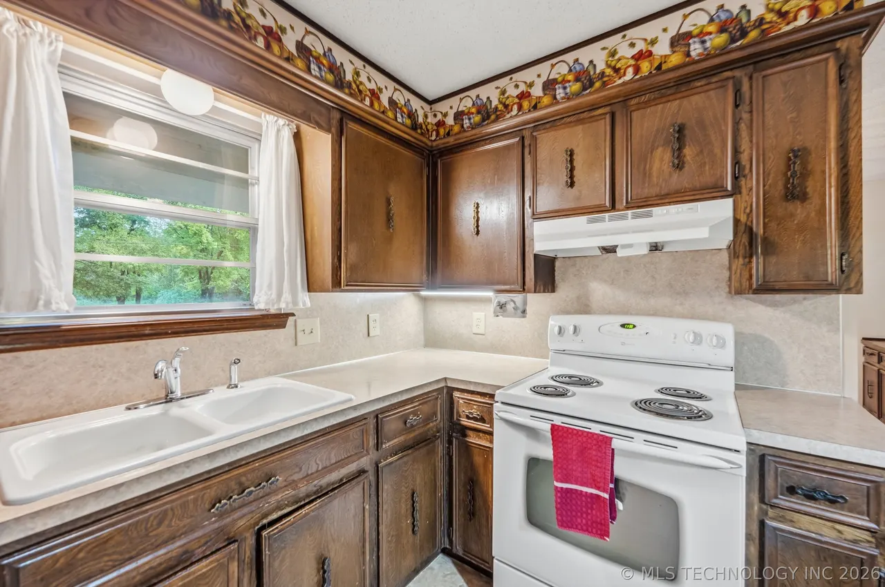 Photo 14 — 22025 S Wildwood Lane, Claremore, OK 74019