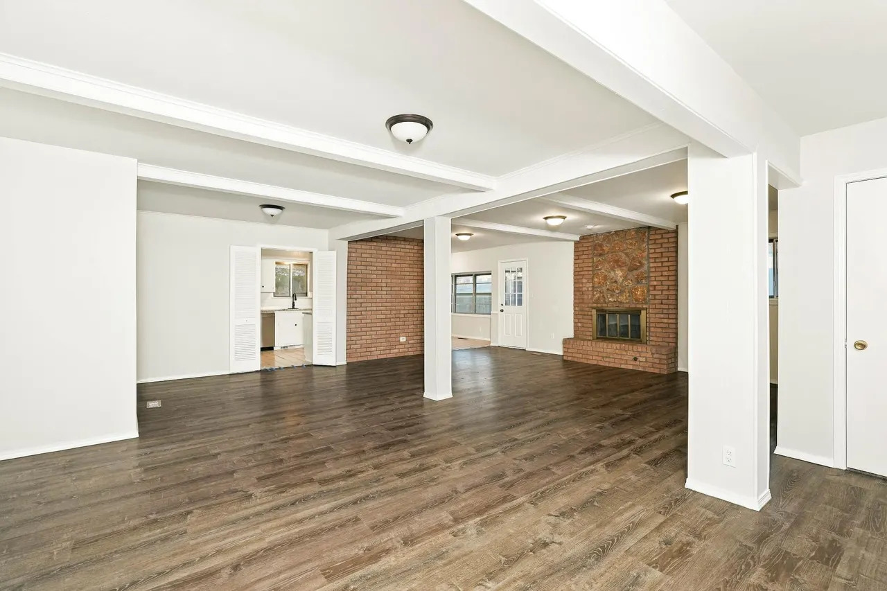 Photo 3 — 8911 E 26th Place, Tulsa, OK 74129